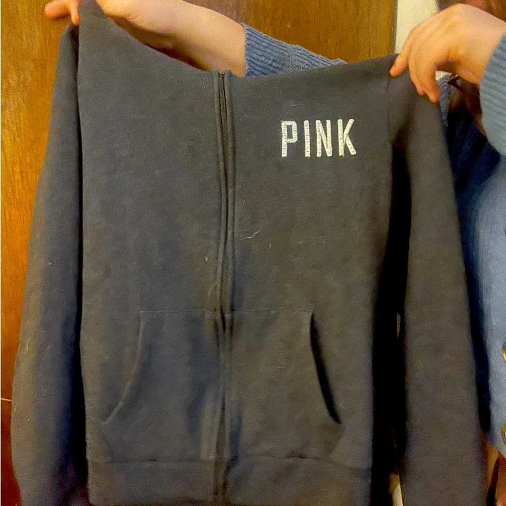Vs/PINK 24 inch large gently used NYC zip up
